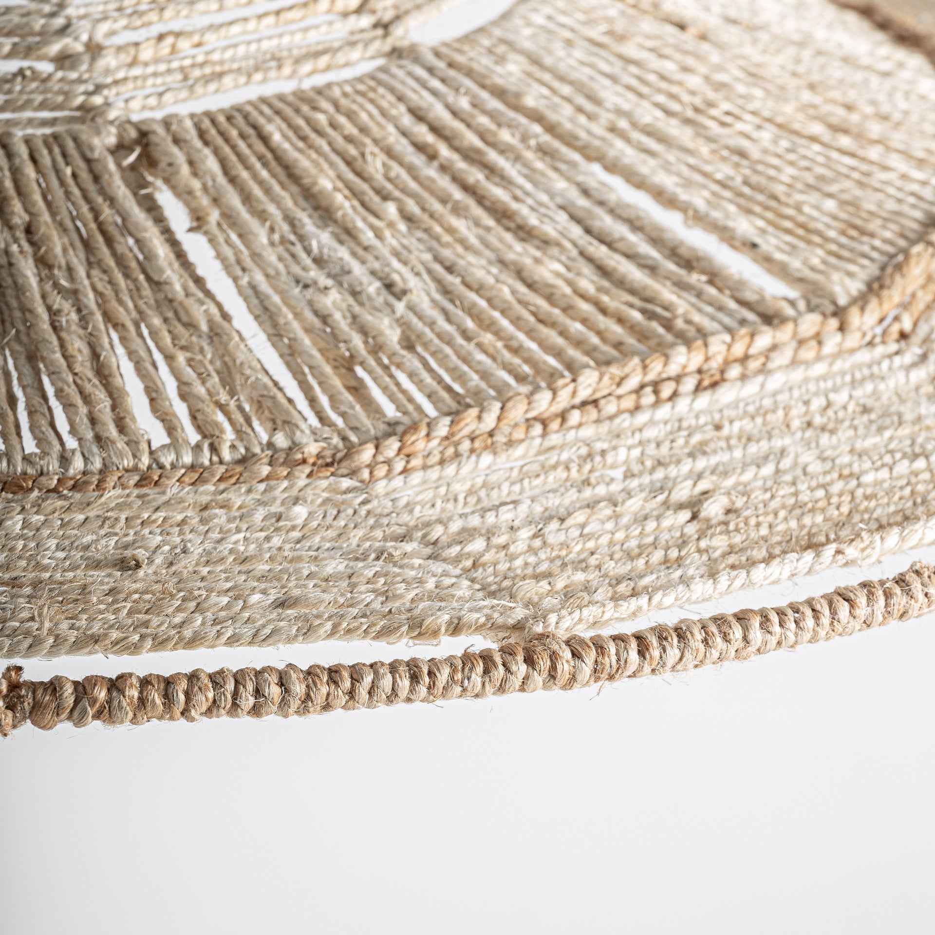Khasli Ceiling Lamp - Bambuá
