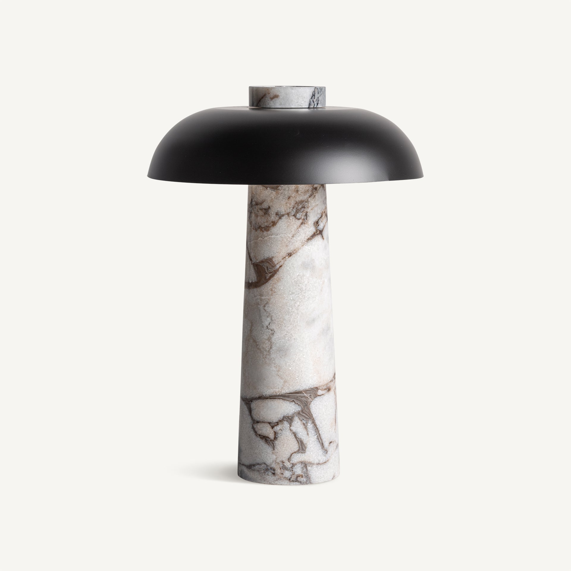 Vetra Table Lamp