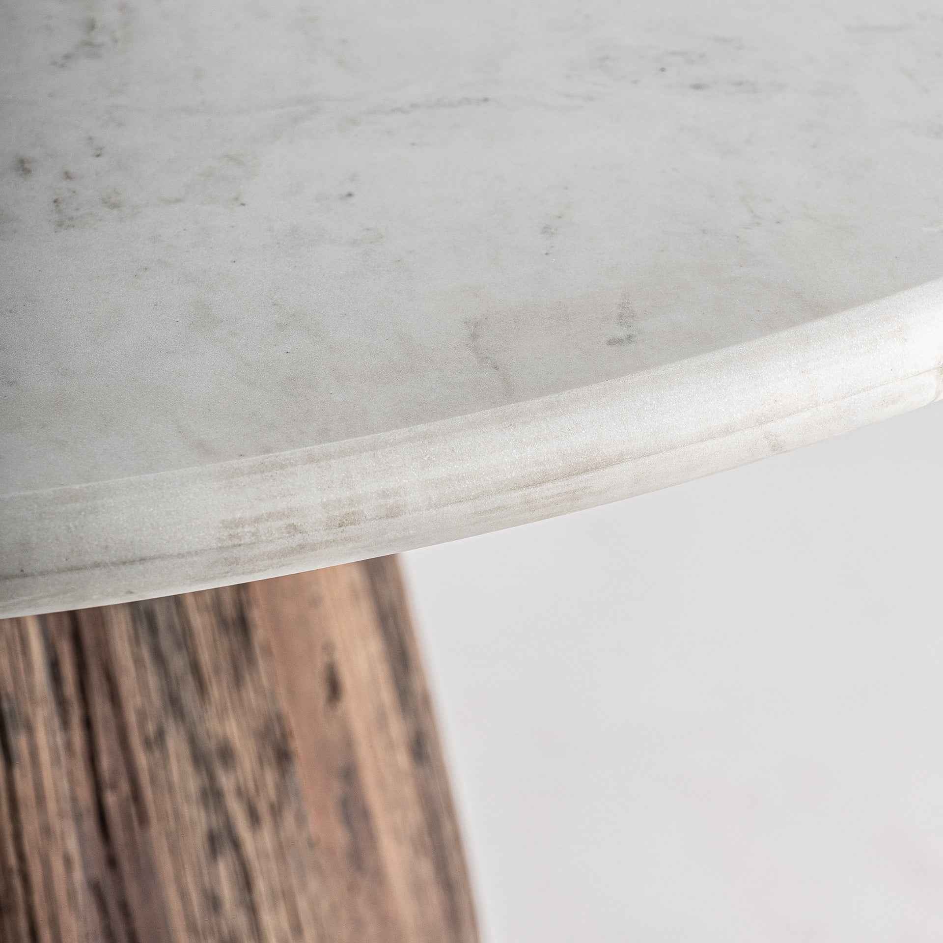 Skorup Side Table - Bambuá