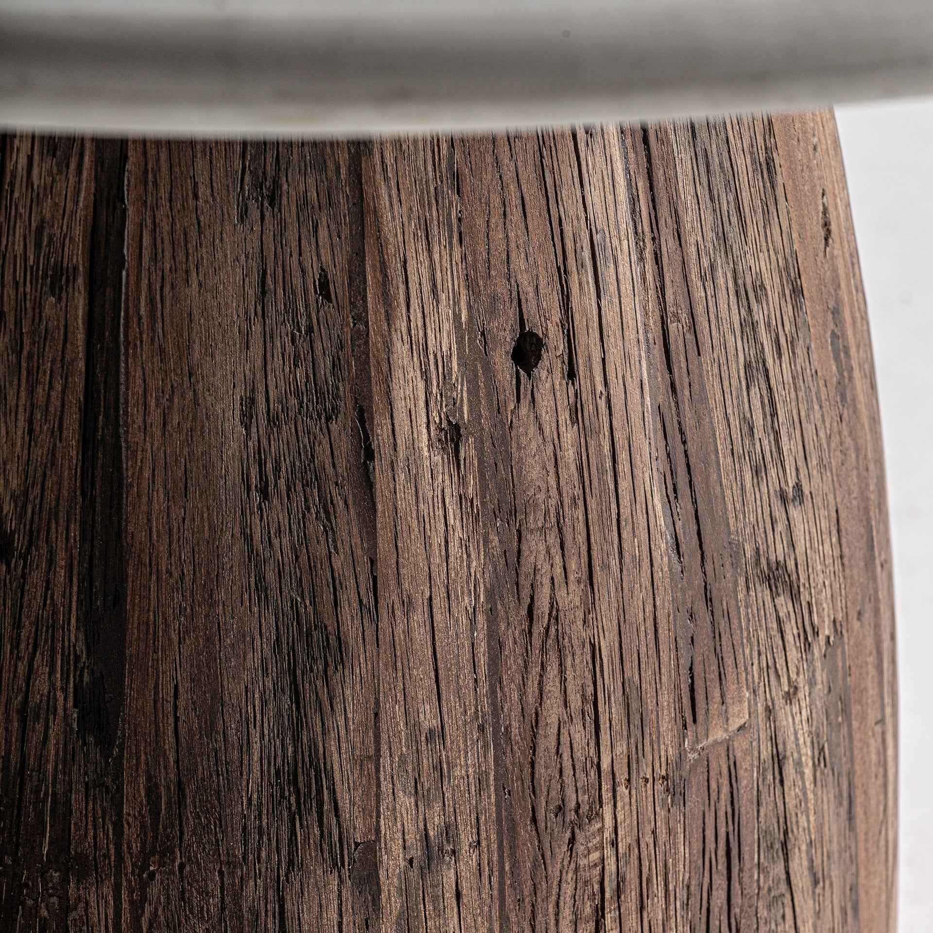 Skorup Side Table - Bambuá