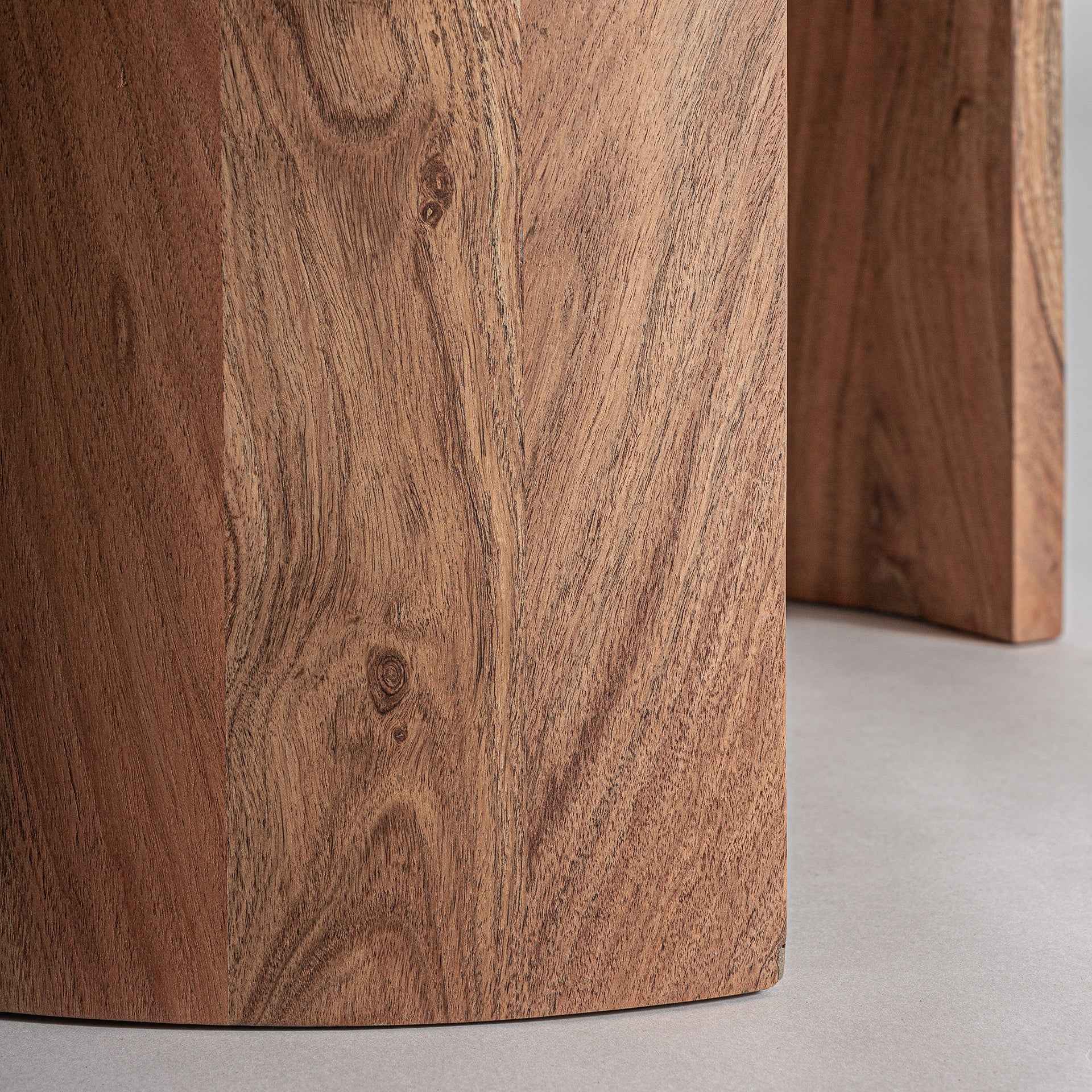 Tivoli Side Table - Two shelves - Bambuá