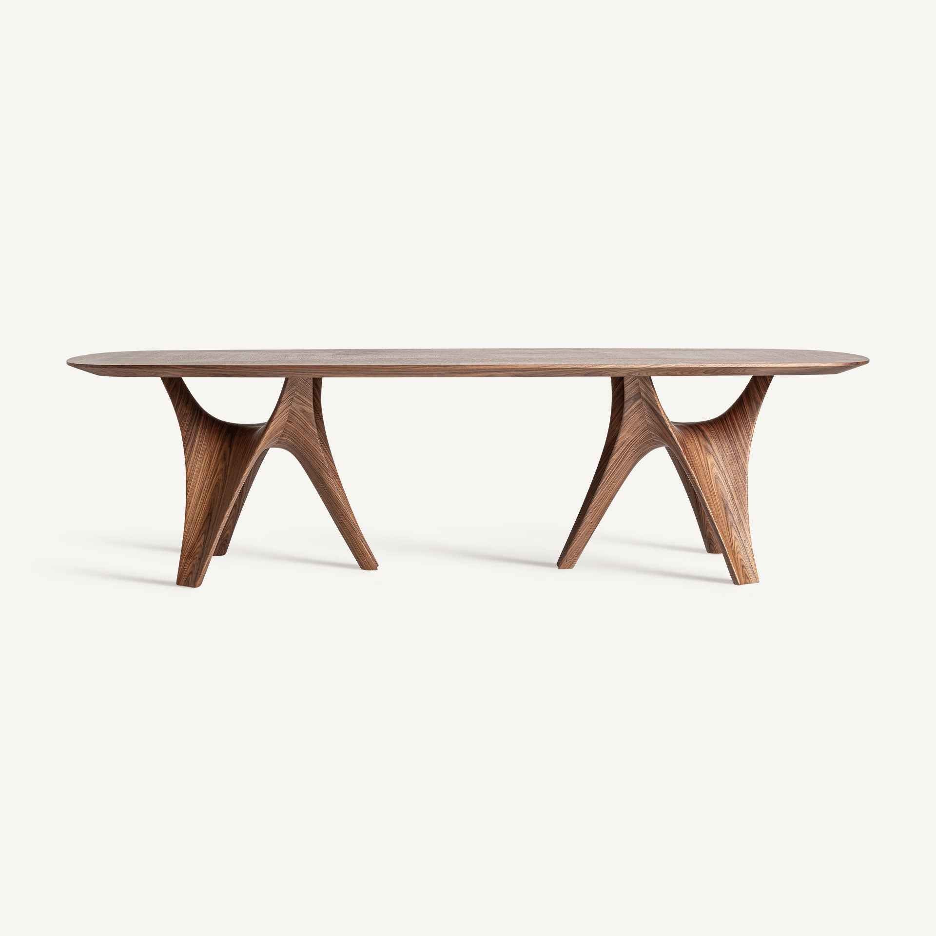 Bilzen Dining Table