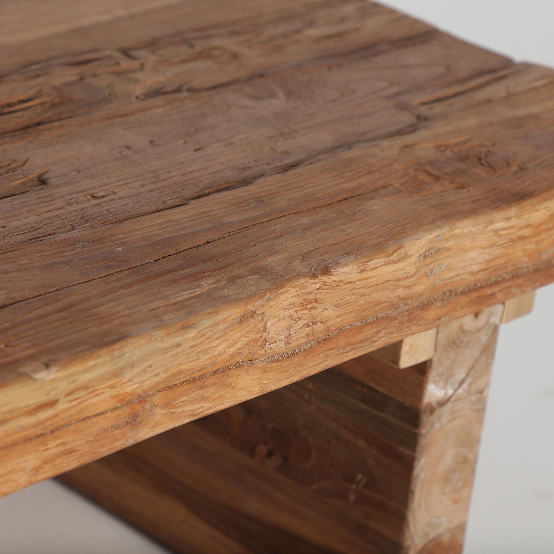 Nysted Coffee Table | Reclaimed Railway Wood Architectural Table - Bambuá