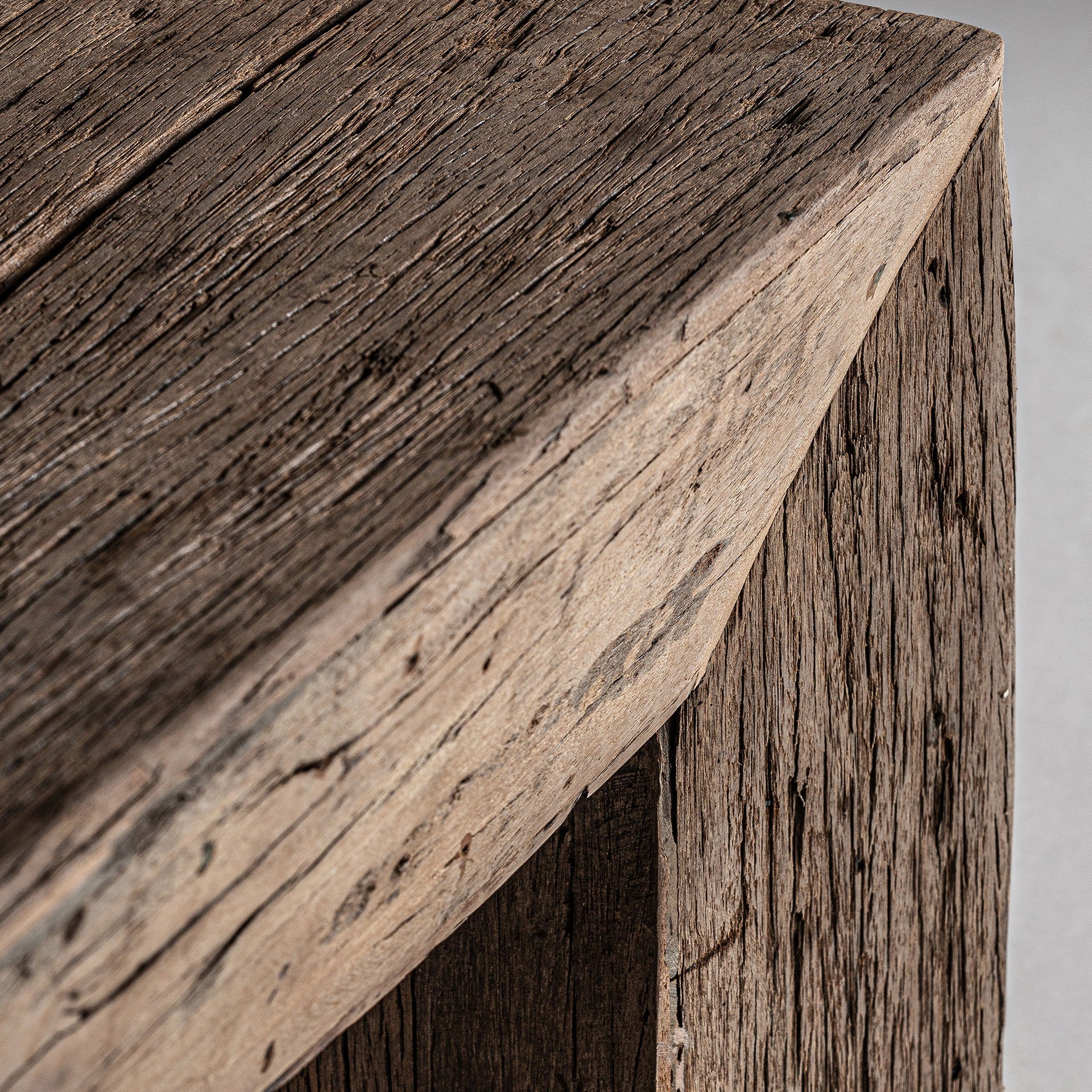 Samsun Coffee Table 122cm