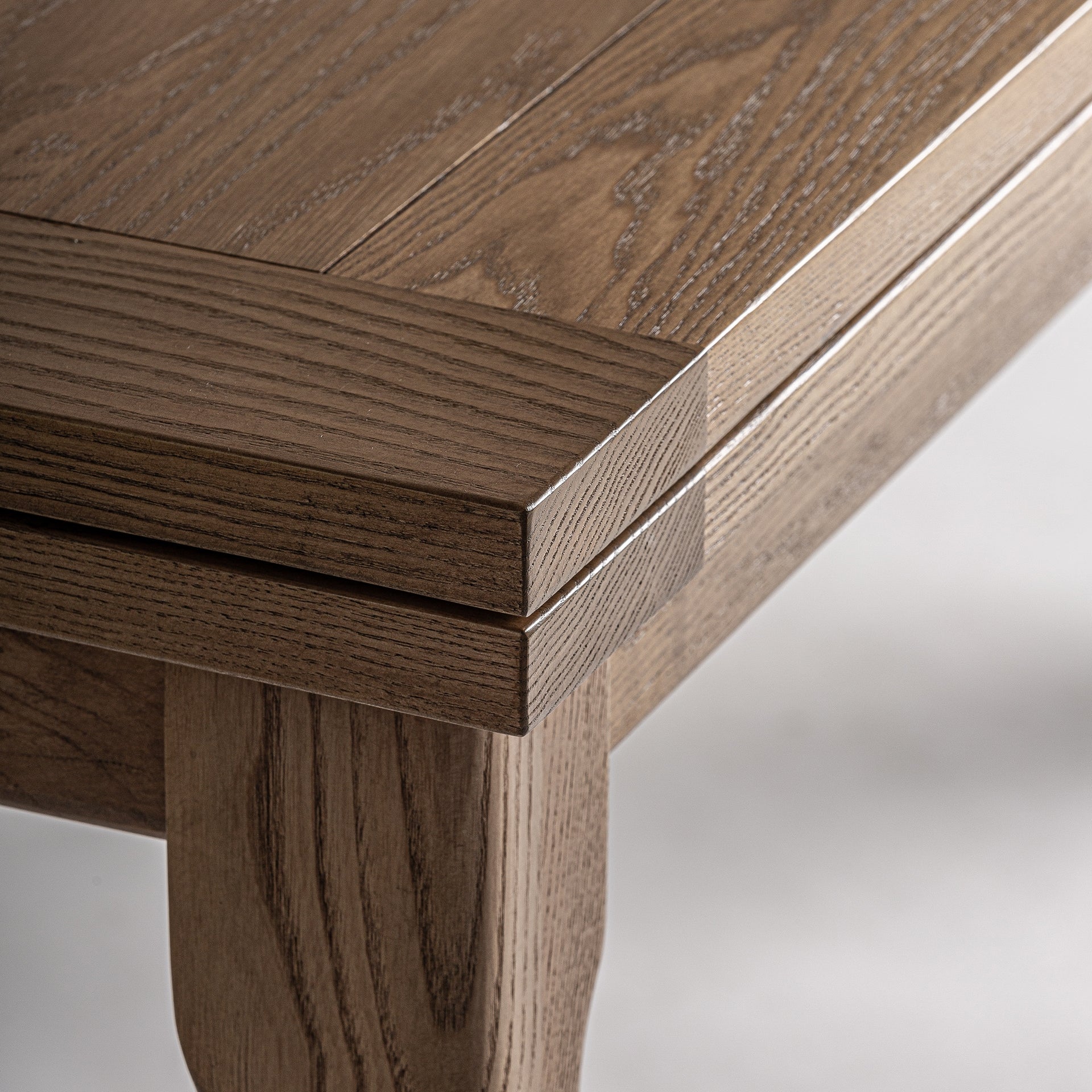 Heikant Extending Dining Table – Light Ash Wood Veneer - Bambuá