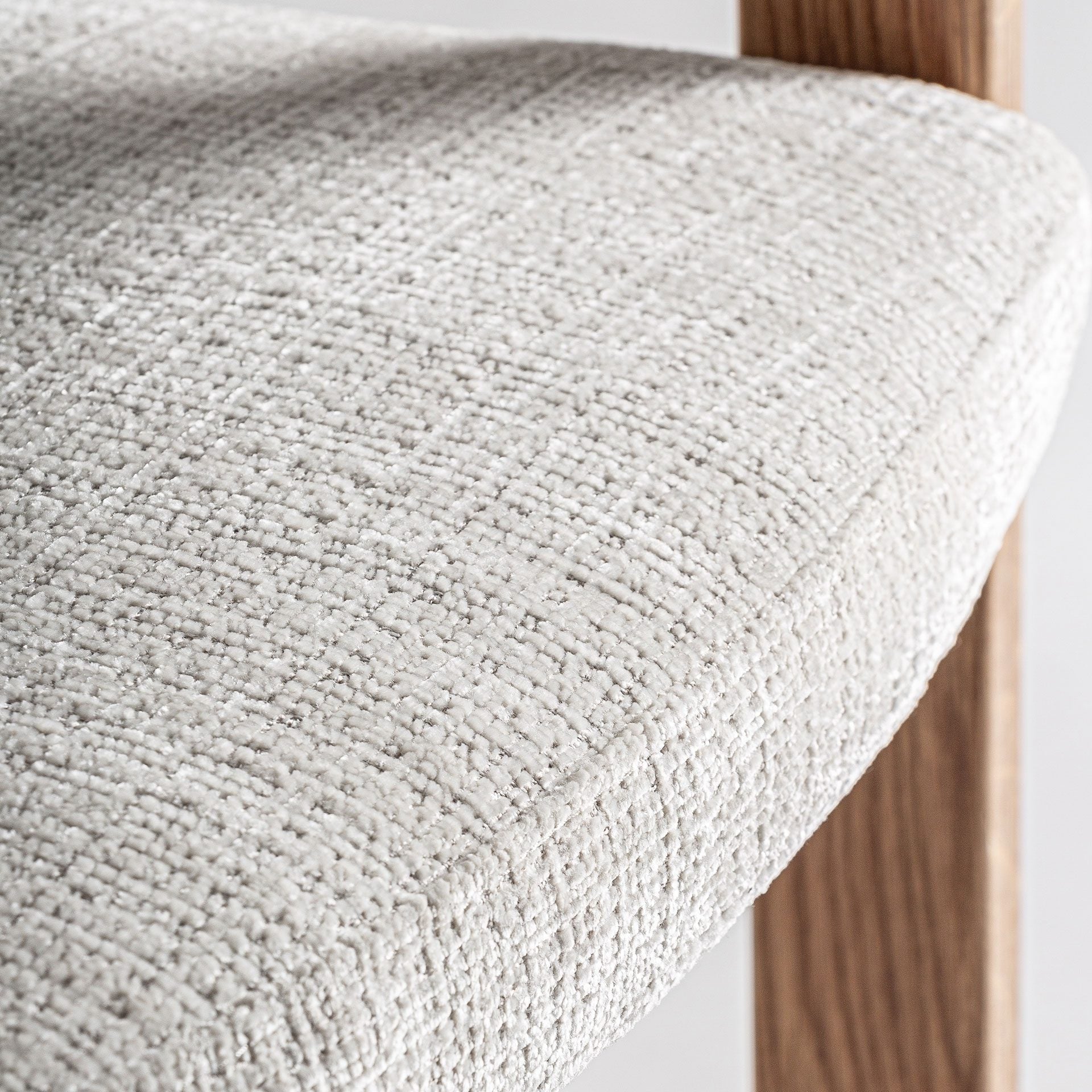 Sedzere Chair