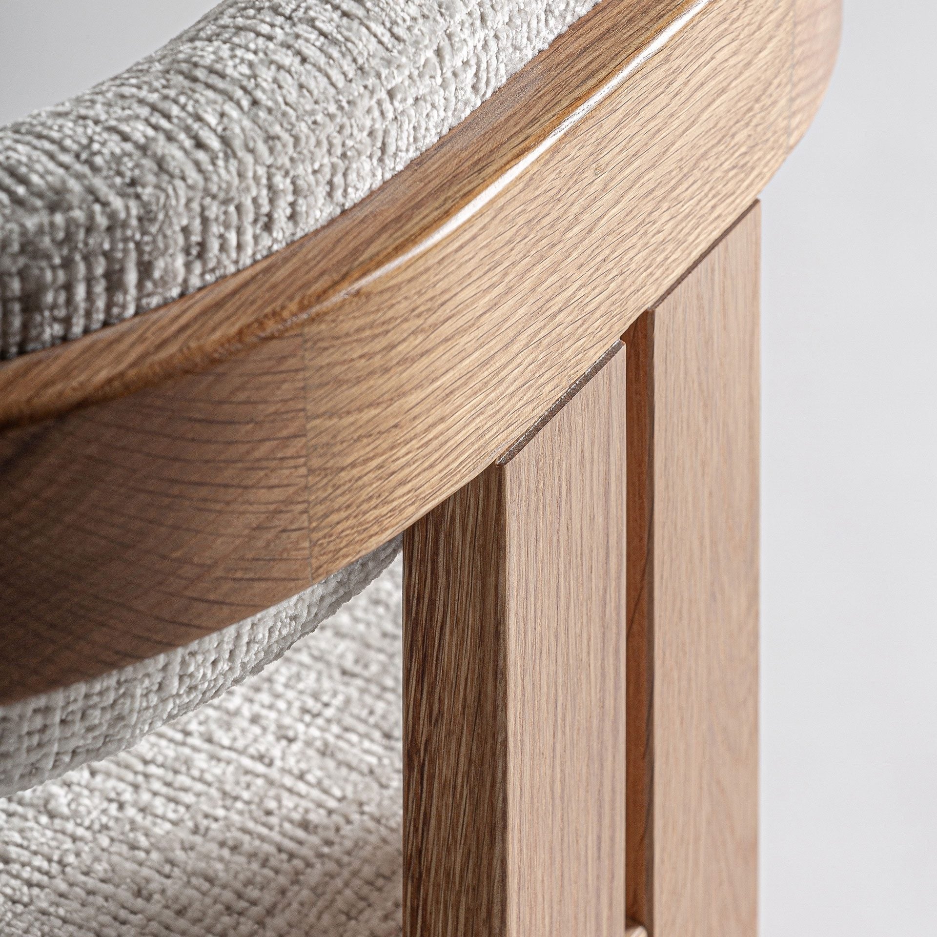 Sedzere Chair