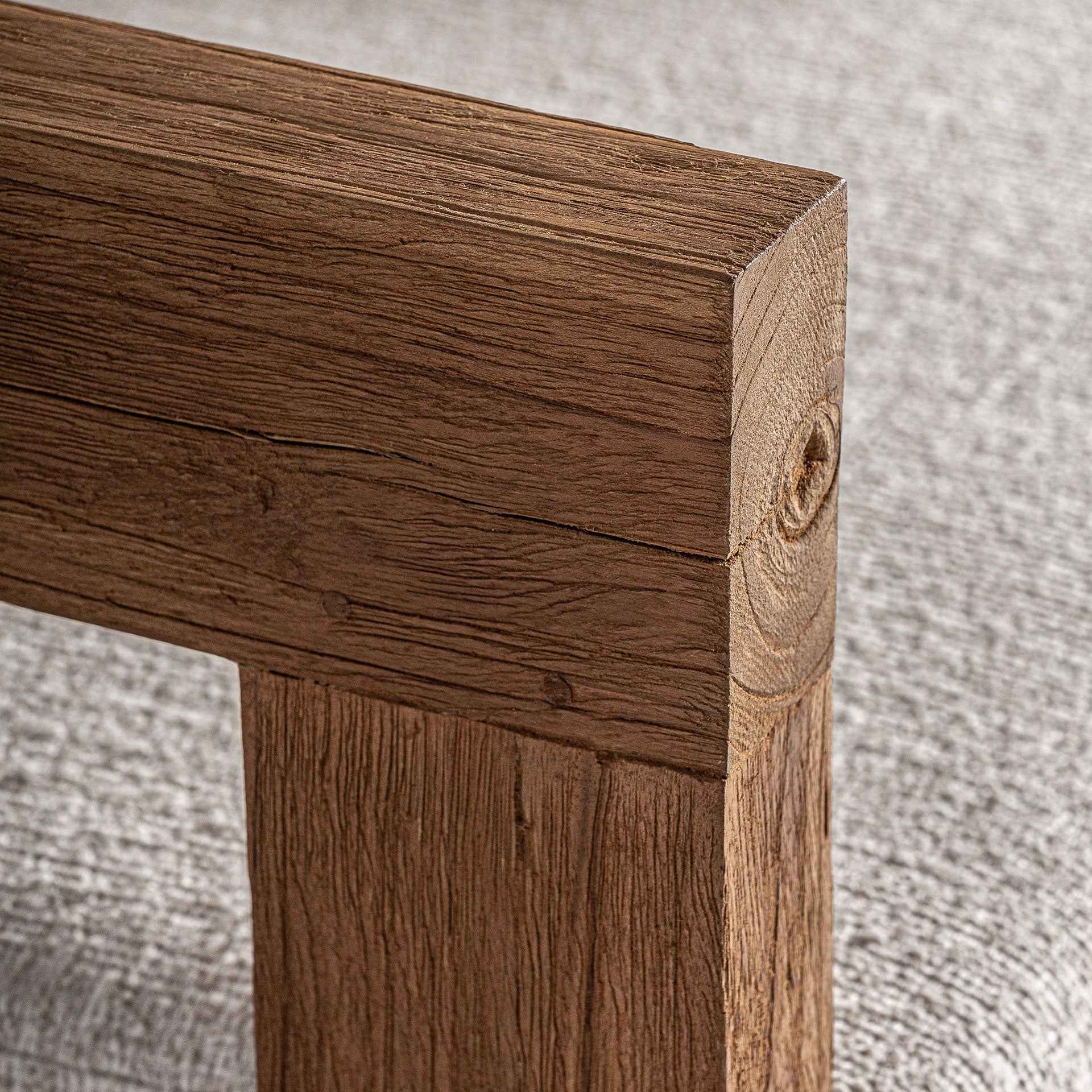 Testa Sofa