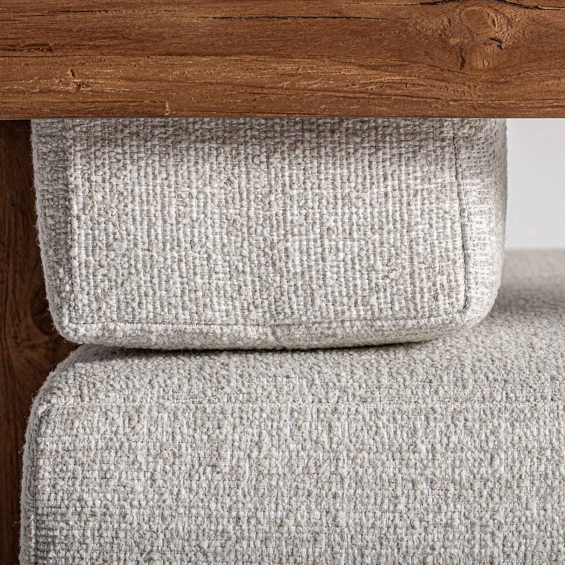 Testa Sofa