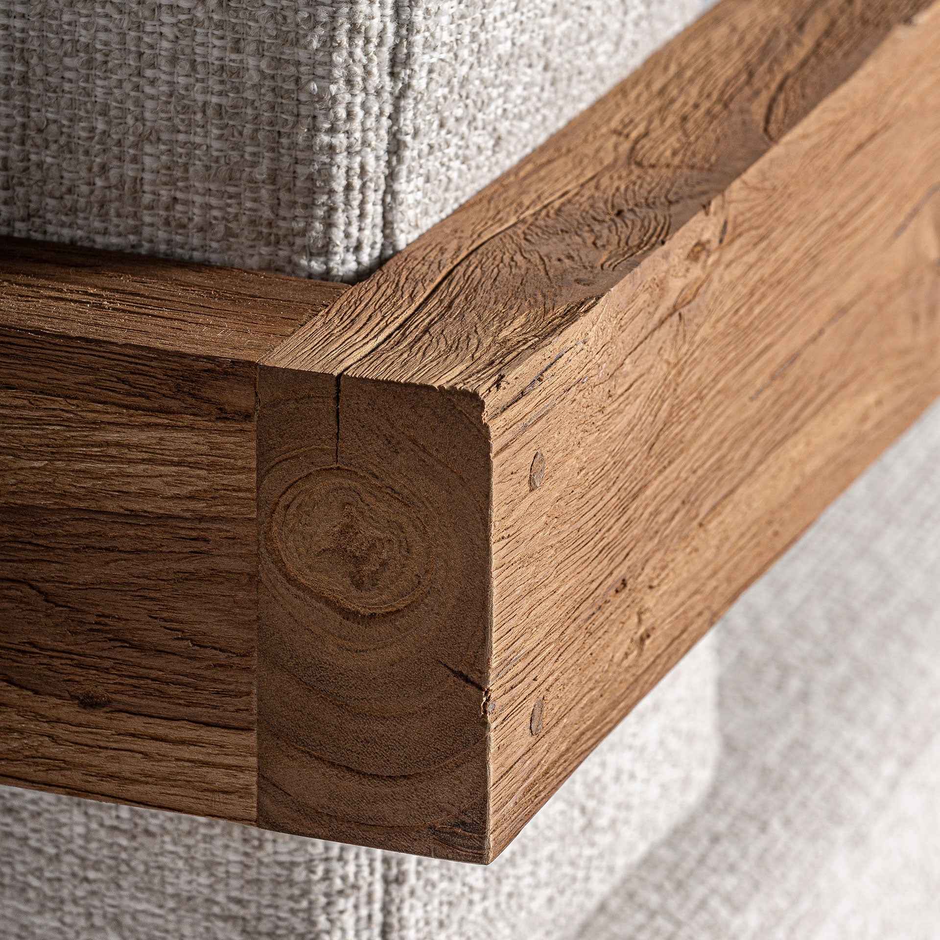 Testa Sofa
